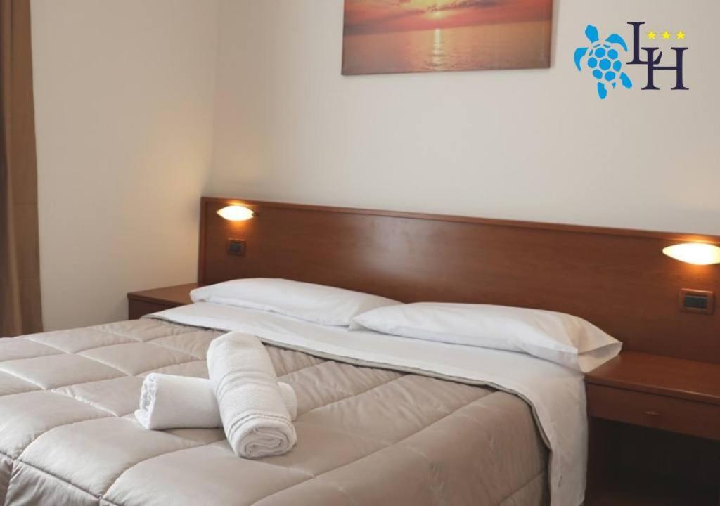 Hotel Lora Rda Luxury Bordighera Exterior photo