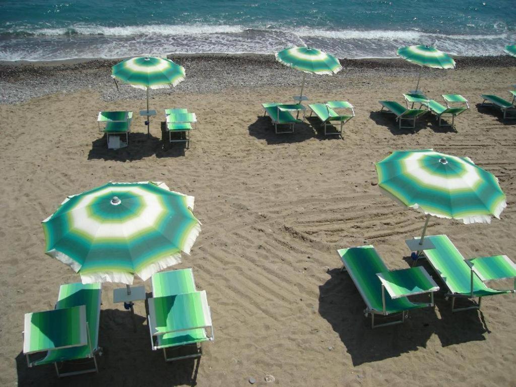 Hotel Lora Rda Luxury Bordighera Exterior photo